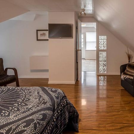 The Loft At Hiltz House Apartman Halifax Kültér fotó